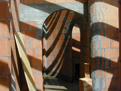 Neubauten und Umbauten hier ein Beispiel eines Treppenhaus vor den Malerarbeiten